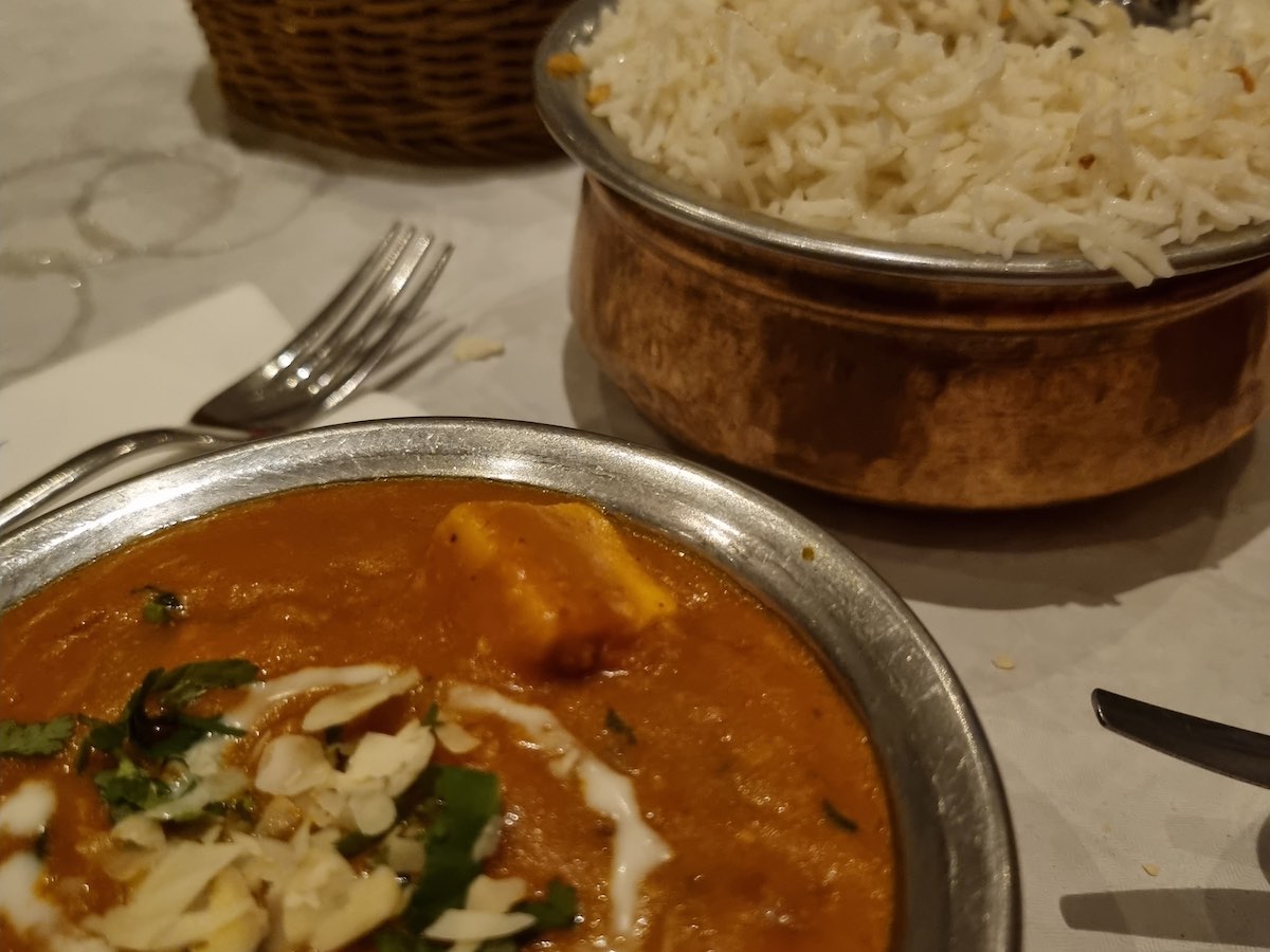 vegetarian curry and rice at Sherpa in Amsterdam