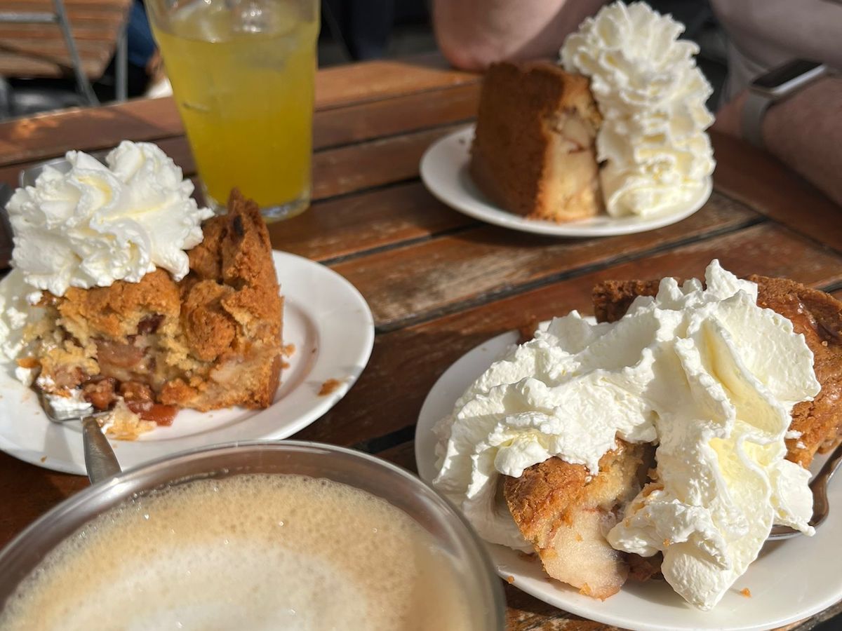 Best Apple Pie in Amsterdam – An Afternoon at Winkel 43
