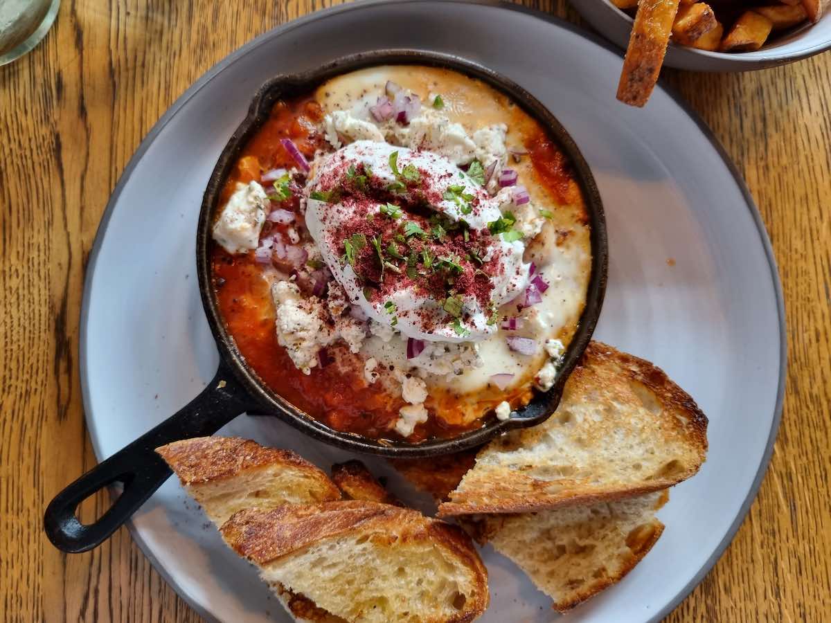 restaurants for groups in Amsterdam. The shakshuka at Box Sociaal